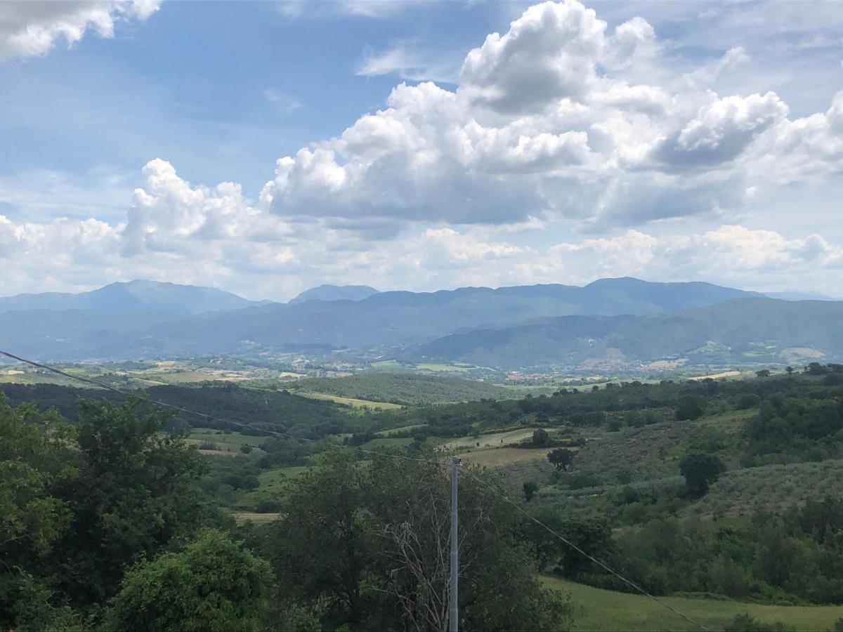 Casa Vacanze Vecchio Frantoio Residenza Moraiolo Spoleto Esterno foto